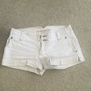American Eagle small white shorts